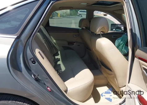 2006 Hyundai Azera Limited/Se from USA, damaged, VIN KMHFC46F96A135576